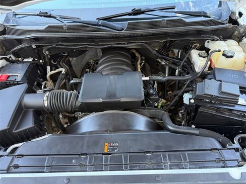 Used 2022 Chevrolet Silverado 2500 Custom w/ Custom Value Package image 27