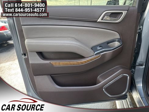 Used 2019 GMC Yukon XL Denali w/ Denali Ultimate Package image 34