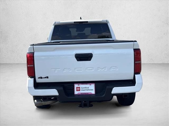 Certified 2025 Toyota Tacoma TRD Off-Road AWD/4WD image 6