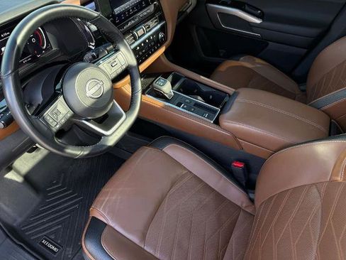 Certified 2023 Nissan Pathfinder Platinum image 18