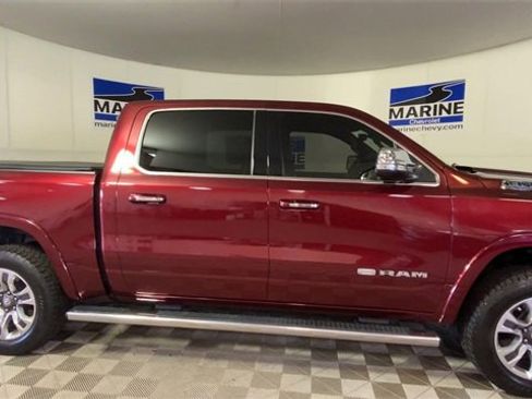 Used 2021 RAM 1500 Limited image 3