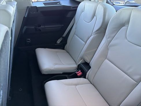 New 2026 Volvo XC90 B6 Ultra w/ Protection Package Premier image 10