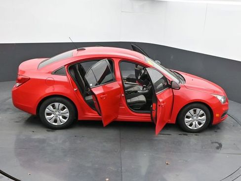 Used 2016 Chevrolet Cruze LS FWD image 46
