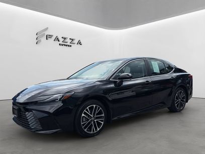 Used 2025 Toyota Camry XLE