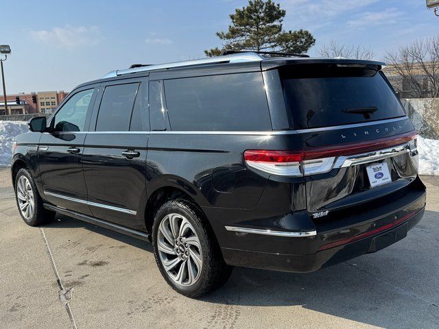 Used 2022 Lincoln Navigator L Reserve AWD/4WD image 10