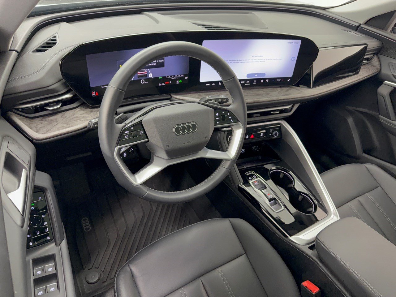 Certified 2026 Audi Q5 Premium Plus AWD/4WD image 4