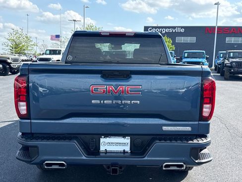 Used 2024 GMC Sierra 1500 Elevation w/ X31 Off-Road Package AWD/4WD image 4