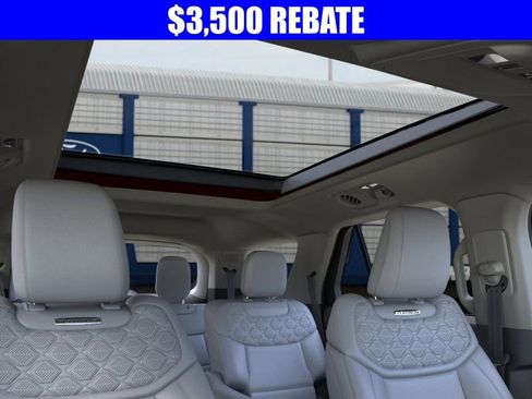 New 2026 Ford Explorer Platinum AWD/4WD image 22