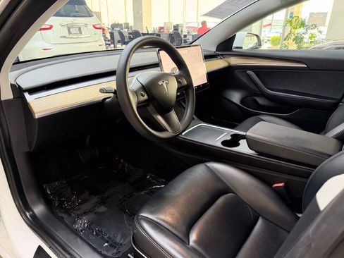 Used 2021 Tesla Model 3 Long Range AWD/4WD image 19