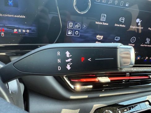 New 2025 Chevrolet Silverado EV RST image 34