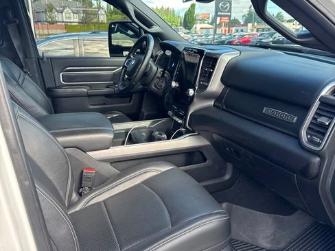 Used 2024 RAM 2500 Big Horn w/ Night Edition AWD/4WD image 10