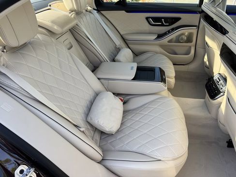 New 2026 Mercedes-Benz S 580 4MATIC Sedan image 4