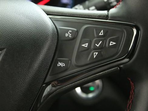 Used 2023 Chevrolet Equinox RS AWD/4WD image 15