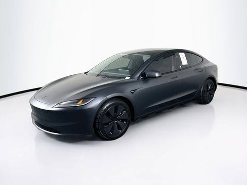 Used 2024 Tesla Model 3 RWD image 3