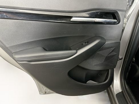 Used 2025 Kia Seltos S FWD image 26