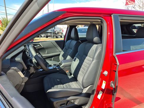 New 2026 Mitsubishi Outlander SE FWD image 50
