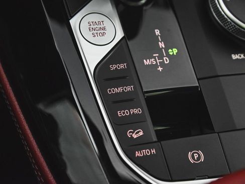 Used 2025 BMW X4 M40i w/ Premium Package AWD/4WD image 31