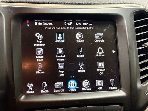 Used 2014 Jeep Cherokee Latitude w/ Cold Weather Group AWD/4WD image 12
