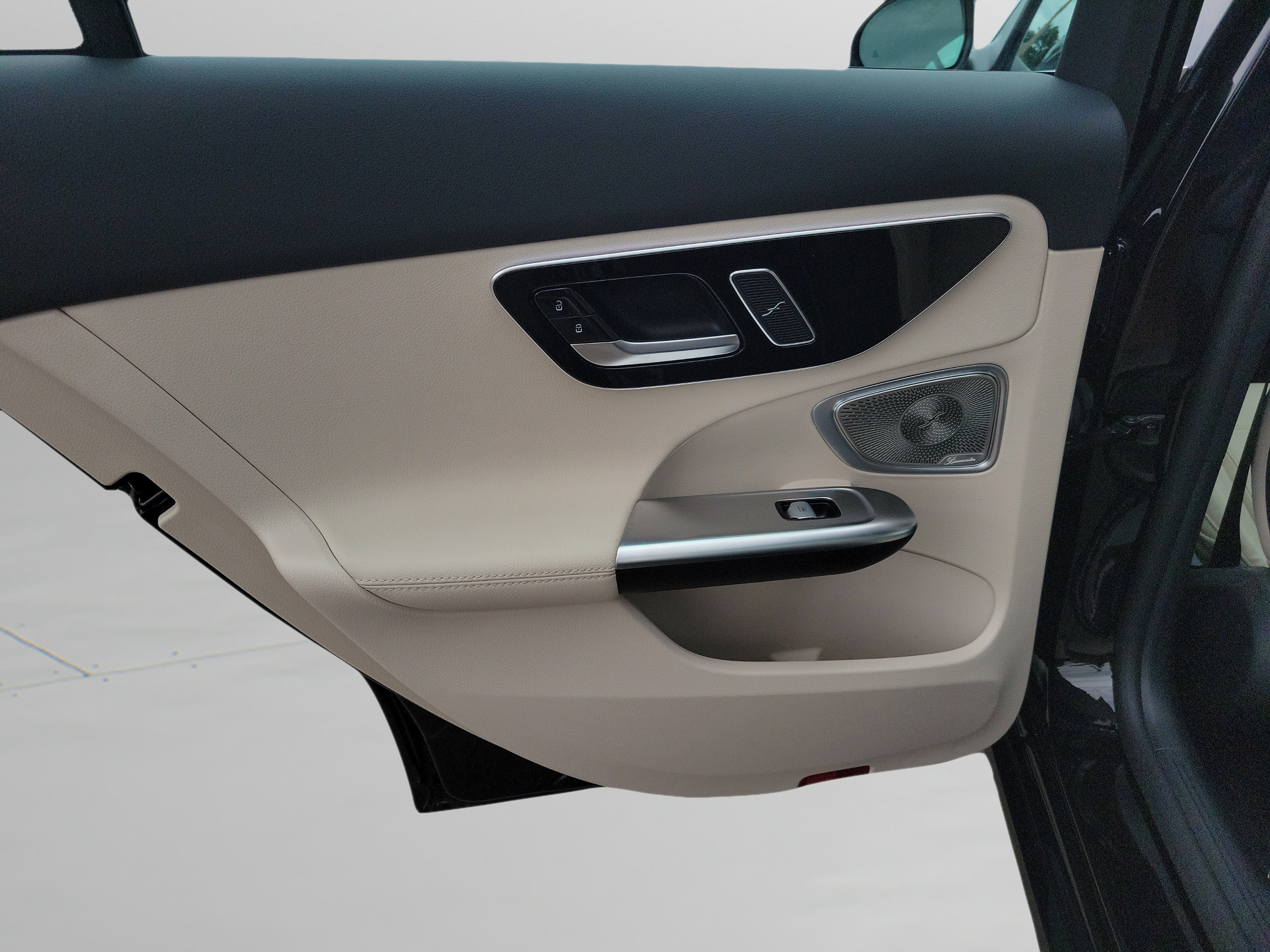 Certified 2023 Mercedes-Benz C 300 Sedan image 7