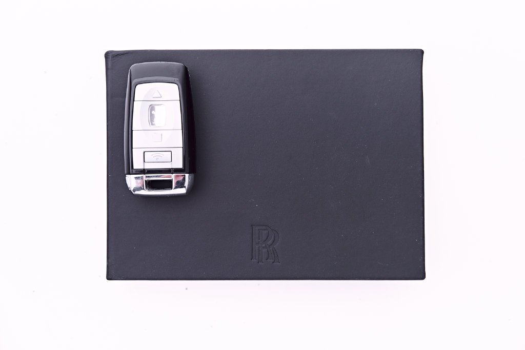 Used 2020 Rolls-Royce Dawn RWD image 83
