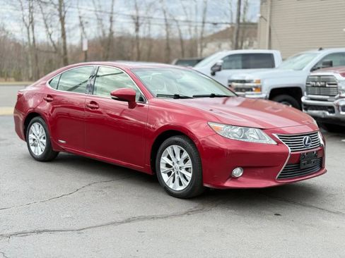 Used 2013 Lexus ES 300h w/ Premium Pkg image 5