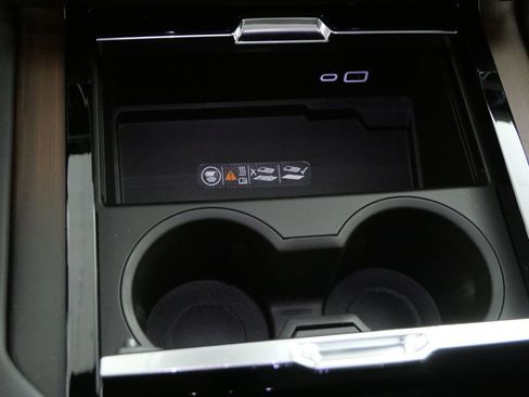 New 2026 GMC Yukon XL Denali w/ Denali Reserve Package image 24