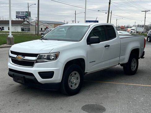 Used 2017 Chevrolet Colorado W/T w/ WT Convenience Package image 3