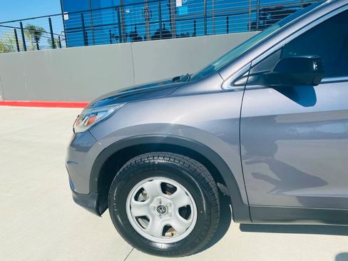 Used 2016 Honda CR-V LX image 11
