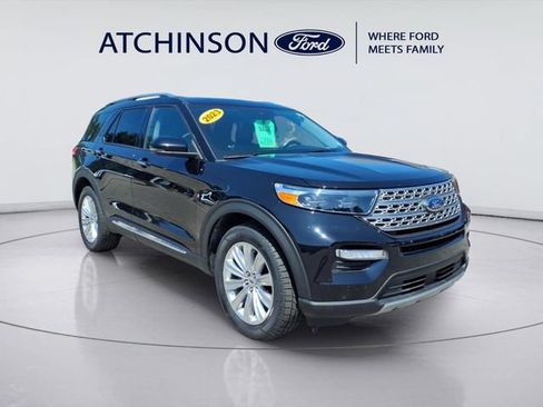 Certified 2023 Ford Explorer Limited w/ Limited Technology Package AWD/4WD image 3