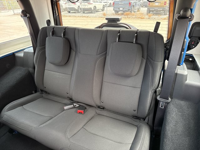 Used 2023 Jeep Wrangler Sport AWD/4WD image 6