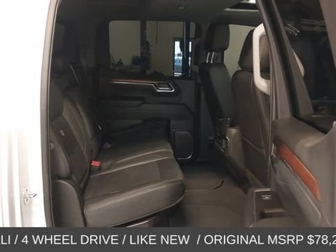 Used 2025 GMC Sierra 1500 Denali w/ Technology Package AWD/4WD image 32