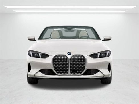 New 2026 BMW 430i Convertible w/ Premium Package image 2