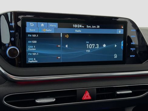 Used 2021 Hyundai Sonata Limited FWD image 16