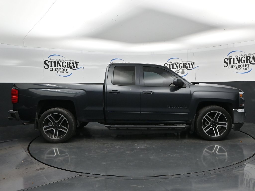 Used 2018 Chevrolet Silverado 1500 LT w/ All Star Edition RWD image 8