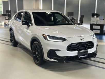 Used 2025 Honda HR-V Sport