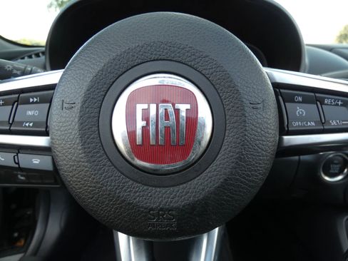 Used 2017 FIAT 124 Spider Lusso image 52