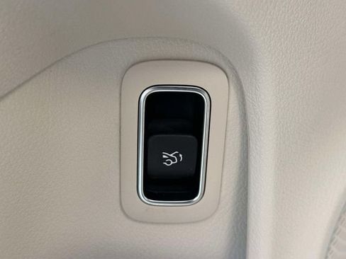 Certified 2023 Mercedes-Benz CLA 250 4MATIC image 21