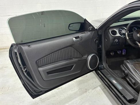 Used 2013 Ford Mustang Shelby GT500 RWD image 11