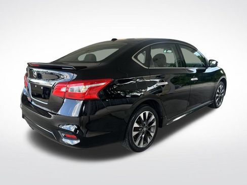 Used 2018 Nissan Sentra SR FWD image 39