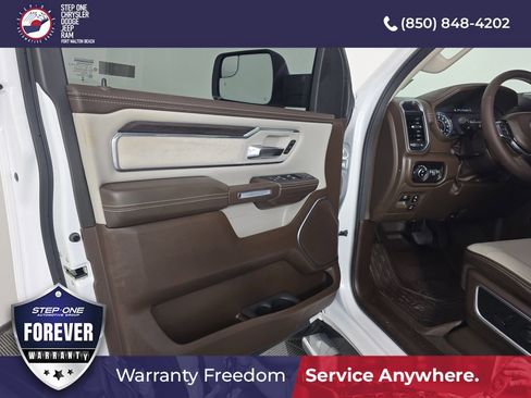 Used 2025 RAM 1500 Laramie w/ Bed Utility Group AWD/4WD image 17