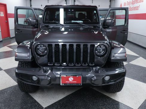 Used 2021 Jeep Gladiator Overland AWD/4WD image 26