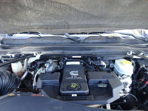Used 2022 RAM 2500 Laramie AWD/4WD image 12