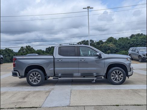 Used 2021 Chevrolet Silverado 1500 LT w/ Convenience Package II AWD/4WD image 6