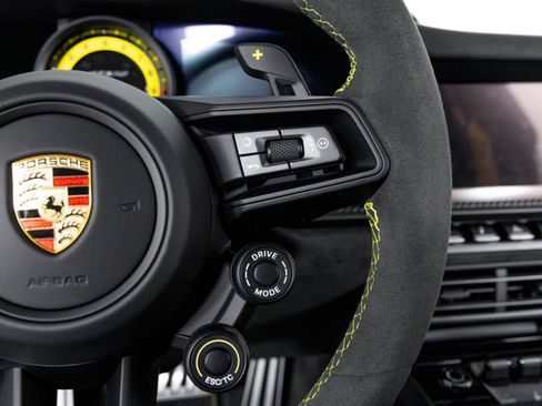 Used 2025 Porsche 911 GT3 RS RWD image 21