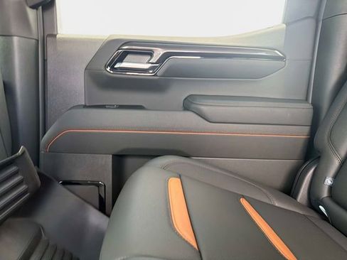 New 2026 GMC Sierra 1500 AT4 w/ AT4 Premium Package AWD/4WD image 14