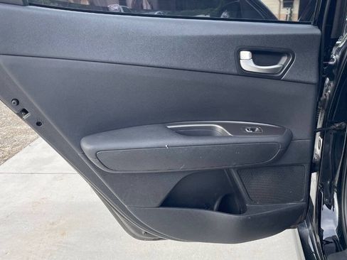Used 2020 Kia Optima LX FWD image 17