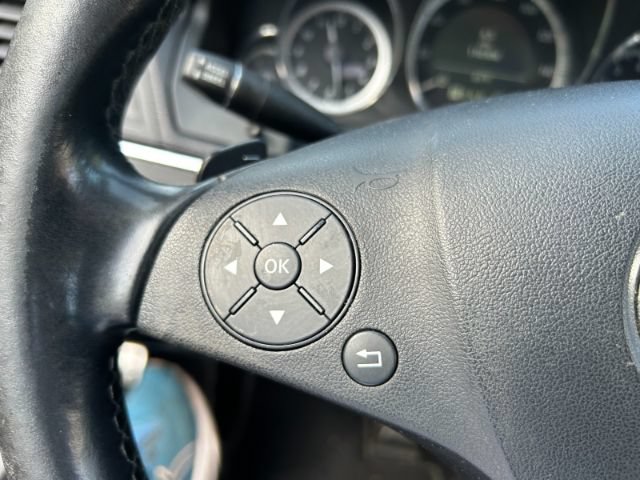 Used 2011 Mercedes-Benz E 550 Coupe image 19