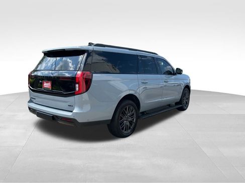 Used 2025 Ford Expedition Max Platinum w/ Stealth Performance Package AWD/4WD image 7