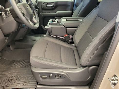 New 2026 Chevrolet Silverado 1500 Custom Trail Boss AWD/4WD image 9