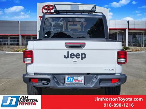 Used 2020 Jeep Gladiator Sport w/ Quick Order Package 24S AWD/4WD image 6